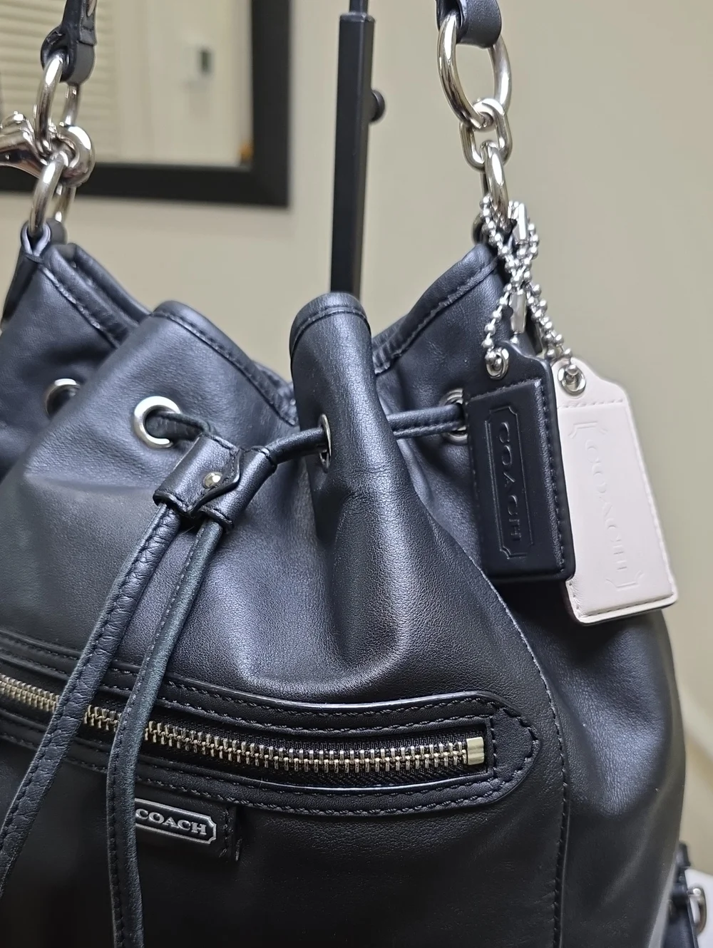 COACH F25661 Black Smooth Leather Hobo Two Way Bag Crossbody/Top Handle EUC